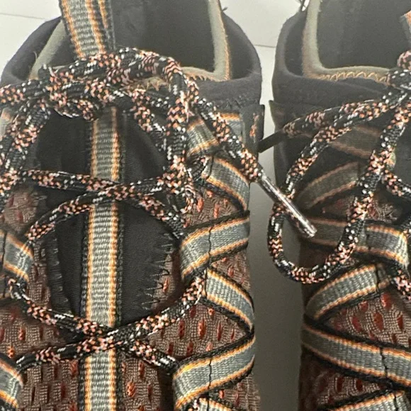 Chaco Men's Brown & Black Athletic Trail Sneakers - Picture 13 of 14